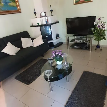 Espaco Tranquilo Mit Guter Anbindung Zu Duesseldorf Messe Erkrath