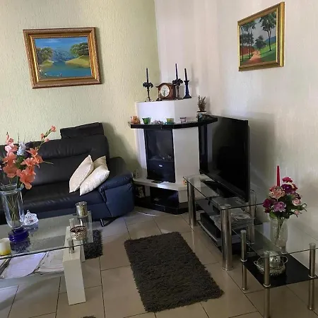 Apartment Espaco Tranquilo Mit Guter Anbindung Zu Duesseldorf Messe