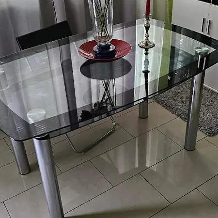 Apartment Espaco Tranquilo Mit Guter Anbindung Zu Duesseldorf Messe *