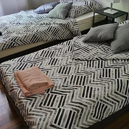 Apartment Espaco Tranquilo Mit Guter Anbindung Zu Duesseldorf Messe *